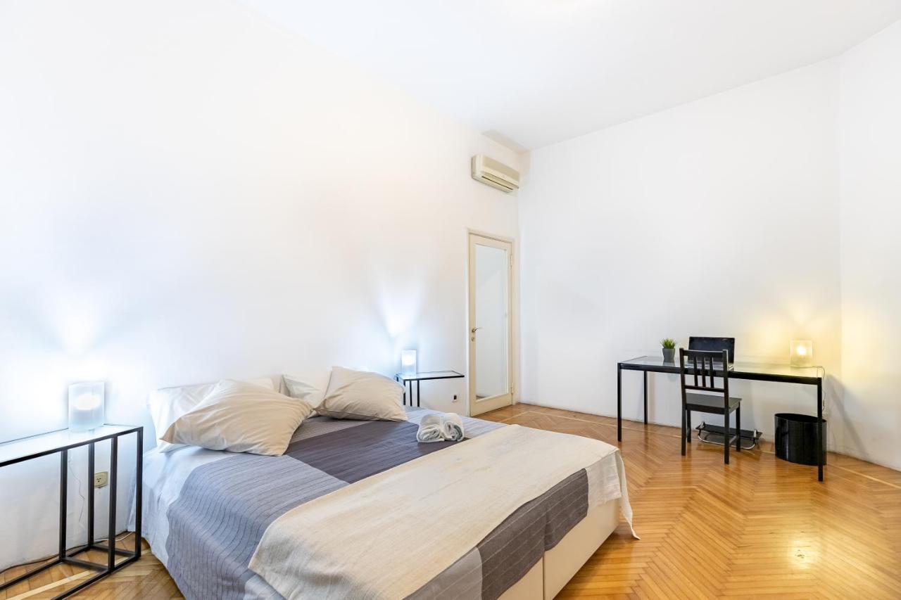 Appartamento Pacini - Affitti Brevi Italia Milaan Buitenkant foto